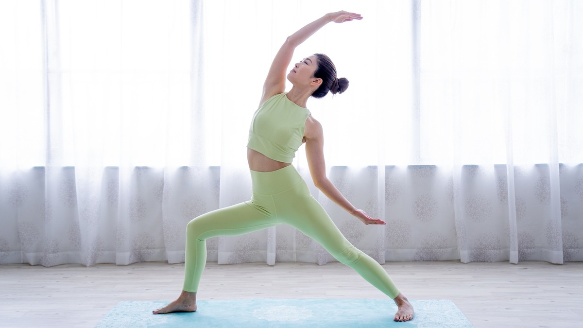 背中美人になれるヨガ ピラティス Classmall クラスモール オンライン習い事マーケット