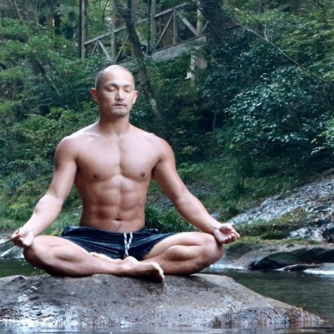 桑原　雅也　-Yoga for Athletes-